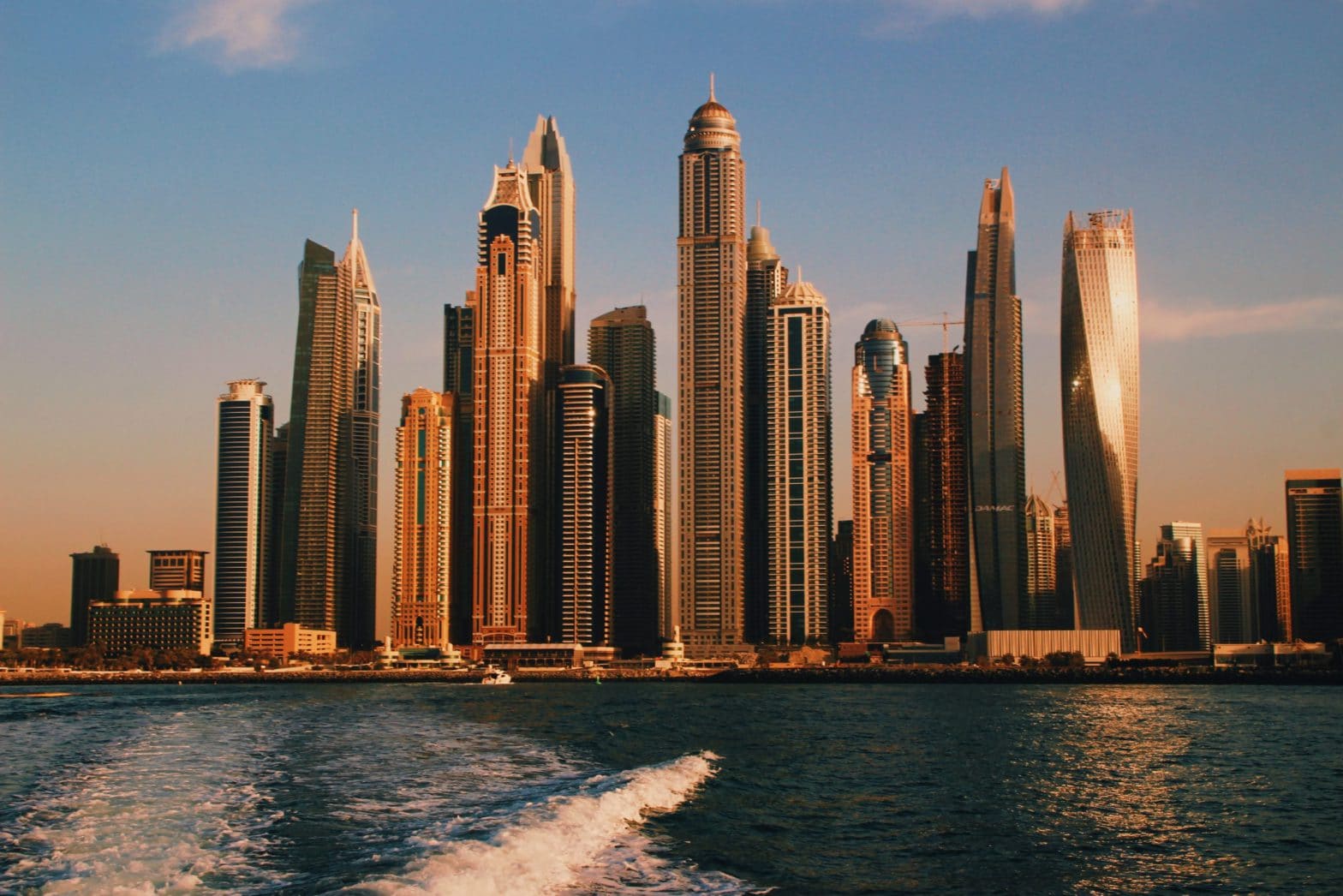 expat dubai tips