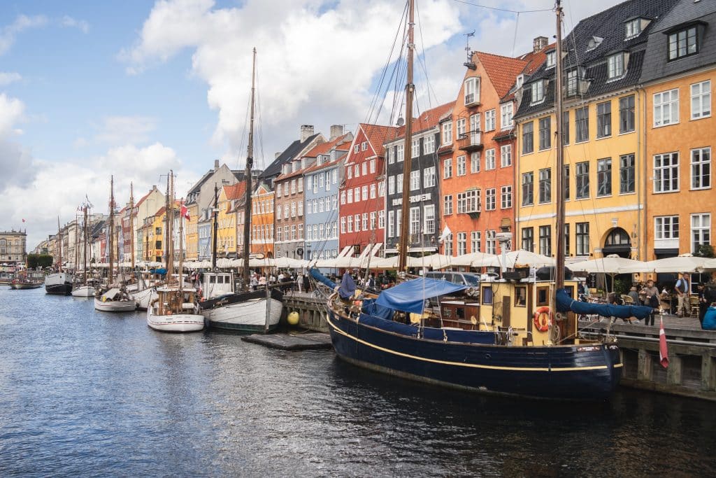 A beautiful view of the port and the colorful buildings captured in Copenhagen, Denmark