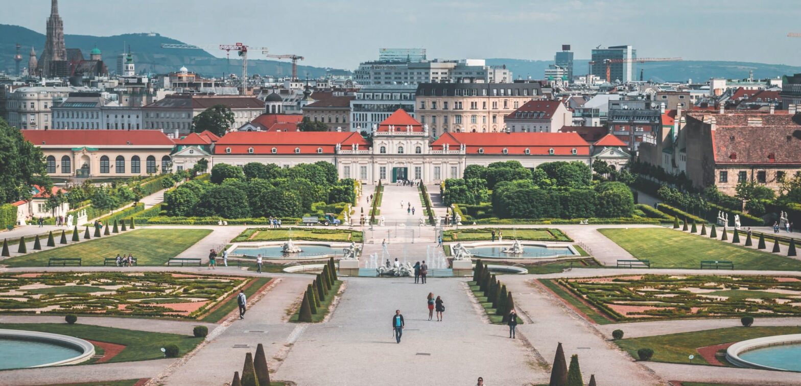 Living as an Expat in Austria: our tips for a successful move